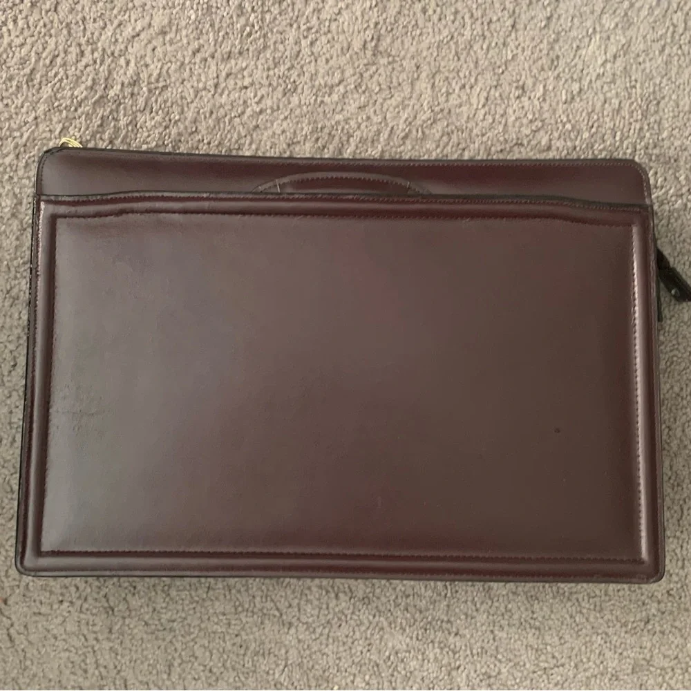 1980s Vintage Leatherways Portfolio